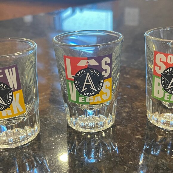 Vtg. Lot of 3 Shot glasses - All Star Cafes - Las Vegas, New York & South Beach - Picture 5 of 14
